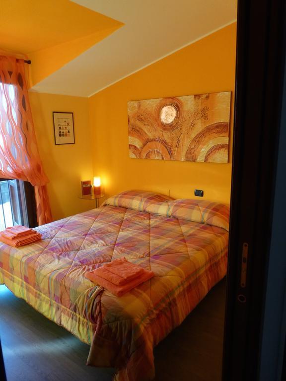 Rutilia22 Milan Room photo