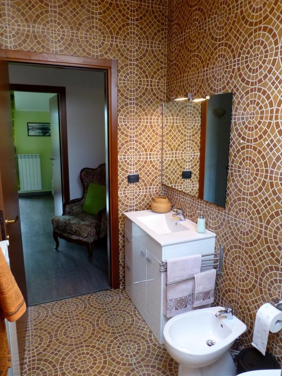 Rutilia22 Milan Room photo